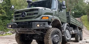 Mercedes-Benz și Volkswagen ar putea produce vehicule militare. Constructorii germani se uită spre industria de apărare