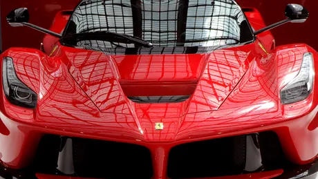 Pentru a-şi proteja exclusivismul cei de la Ferrari reduc vânzările