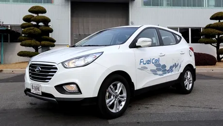 Hyundai demarează producţia de serie a modelelor Fuel-Cell cu SUV-ul ix35