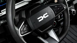 Rușii se joacă din nou cu mințile fanilor Dacia! Așa ar putea arăta noul Sandero