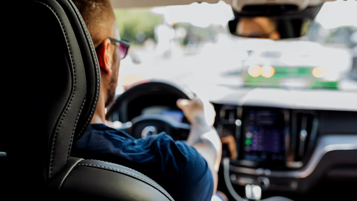 Doar patru SUV-uri mici oferă protecție maximă împotriva rănilor în zona cervicală în caz de impact din spate - teste. Rezultat slab pentru o marcă japoneză apreciată