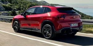 Mercedes-Benz GLA electric intră pe piața din România. Cât costă rivalul lui BMW iX1 și Audi Q4 e-tron