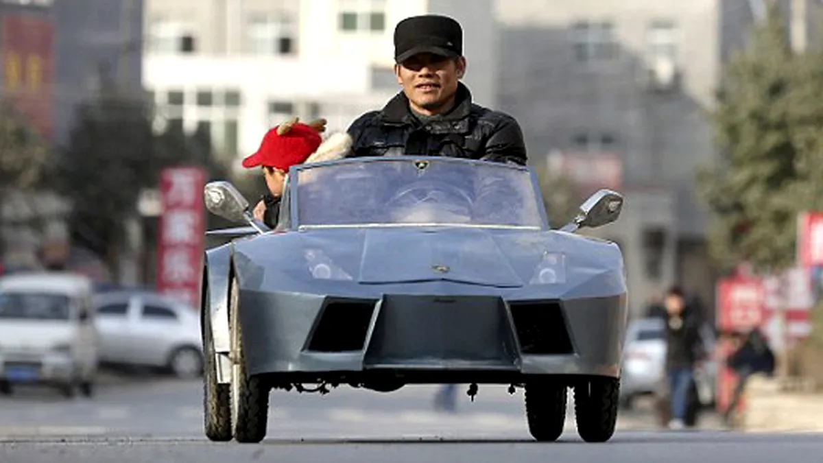 Cel mai mic supercar din lume: Lambo Aventador construit de un chinez