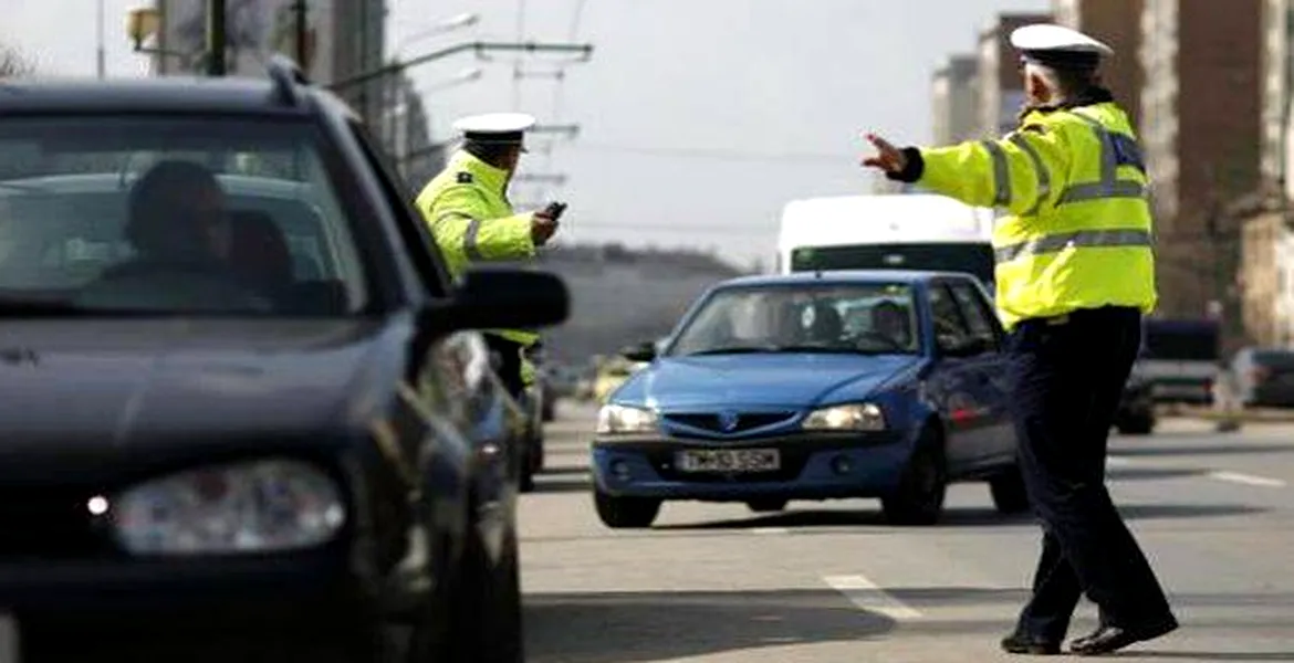 Cod roşu de amenzi pe drumurile ţării, în acest weekend. Cât permise auto au fost suspendate