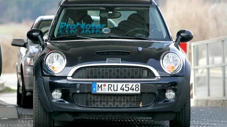 Mini Cabrio şi Crossman - poze spion