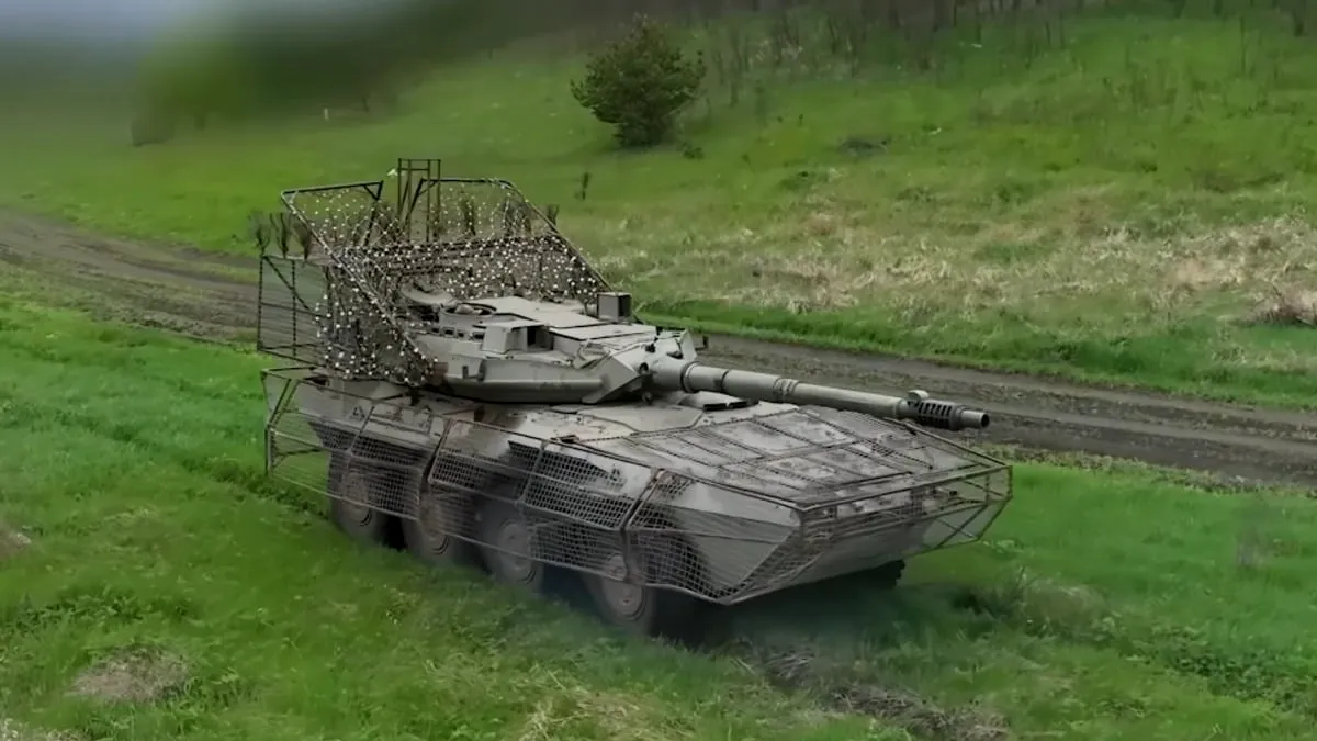 Distrugătorul de tancuri pe roți italian B1 Centauro, testat de ucraineni. Verdictul lor