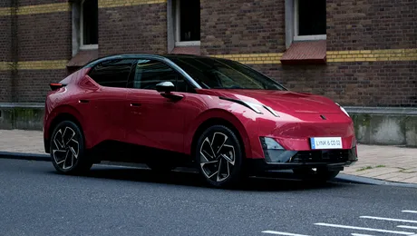 SUV-ul Lynk & Co 02 a obținut calificativul maxim la testele de siguranță Euro NCAP
