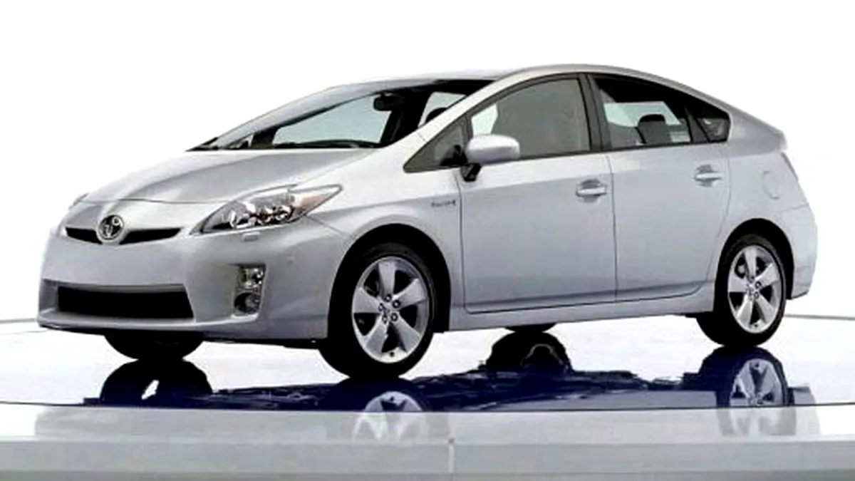 Toyota Prius 2010 - primele imagini confirmate de Toyota