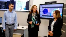 Ministrul Mediului, Natalia Intotero, a aflat de la meteorologi că aceştia merg pe jos şi 2 zile, prin zăpadă, pe munte, ca să citească informaţiile meteo