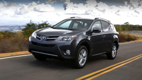 Toyota RAV4 2013. Informaţii şi imagini oficiale cu noua generaţie