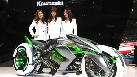 Kawasaki prezintă la Tokyo motocicleta care se transformă