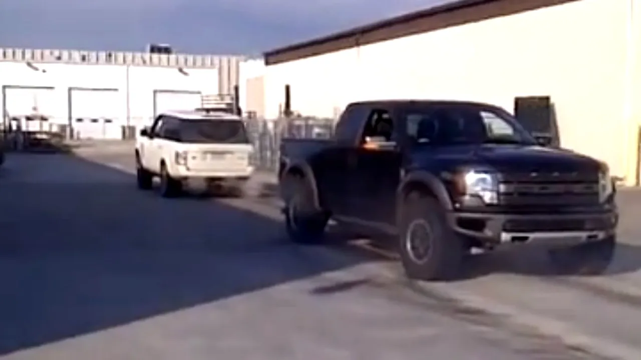 1-range-rover-vs-ford-raptor-front 