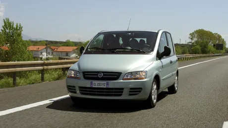 Câți pasageri ai voie, legal, să transporți pe scaunul din față?