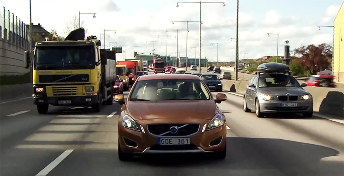 Volvo lucrează la maşina care se conduce singură. VIDEO