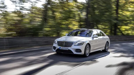 Mercedes-Benz a lansat noua limuzină de lux S 560 e - 470 de cai putere şi o autonomie pur electrică de 50 de kilometri