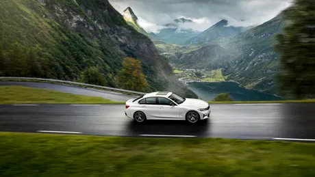 Noutăți în gama BMW: sistem micro-hibrid și o nouă versiune entry-level pentru Seria 3