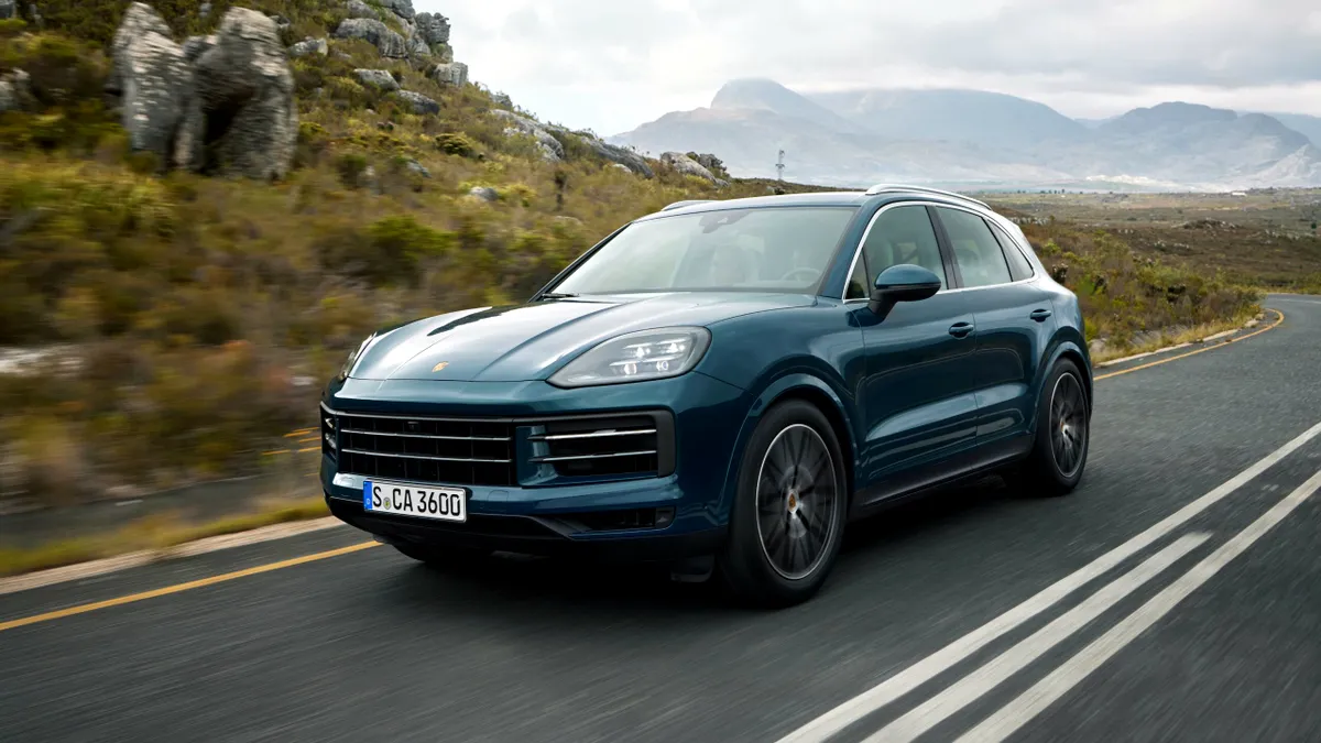 Porsche Cayenne facelift este aici. Ce noutăți aduce SUV-ul german - GALERIE FOTO