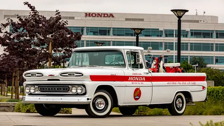 Honda a sărbătorit 60 de ani în America restaurând o camionetă Chevrolet, iar motivul este impresionant