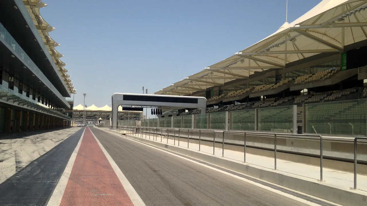 abu-dhabi-pixabay-formula-1 