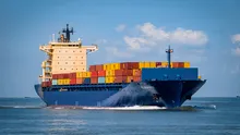 S-a ajuns la un acord în ceea ce privește limitarea emisiilor de dioxid de carbon în sectorul transportului naval. UE vrea să atingă neutralitatea climatică până în 2050