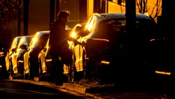 Capcana parcărilor cu trei culori din Italia. Poți primi amendă chiar dacă lași mașina într-o parcare gratuită