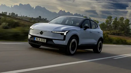Thailanda dă în judecată Volvo pentru două incendii ale modelului EX30. Unul dintre ele a distrus un Ford Ranger