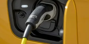 Liderul piaței vehiculelor electrice din România în 2025. Care au fost cele mai populare modele pentru clienții români