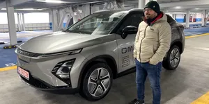 OMODA 5 EV, SUV-ul electric cu 402 KM autonomie. Alternativa pentru Hyundai KONA Electric