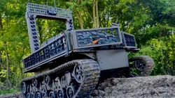Murakha („furnica”) schimbă războiul din Ucraina: robotul de 12 km/h care transportă sute de kilograme
