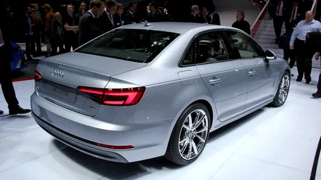 LIVE Frankfurt 2015: noul Audi A4, pipăit în toate colţurile