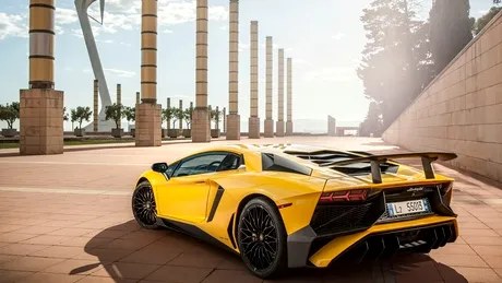 Lamborgini Aventador a ieșit din producție