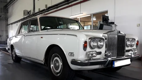 Un timișorean s-a prezentat la RAR cu un exemplar Rolls-Royce Shadow vechi de cinci decenii