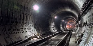 Proiectarea unor stații întârzie începerea excavărilor la metroul din Cluj