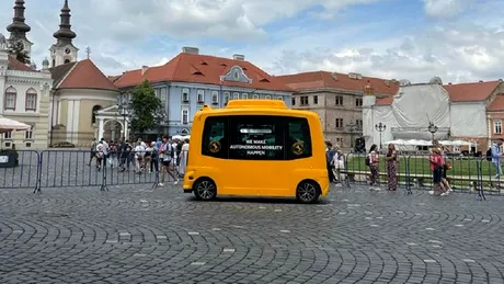 Primul vehicul complet autonom a fost prezentat în România: propulsat electric, fără șofer, volan sau pedală de frână
