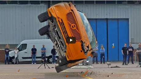 Cum a ajuns Volvo să aibă cele mai sigure mașini? Cum își testează modelele?