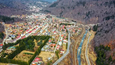 Autostrada Ploiești – Brașov înaintează cu mare dificultate. Într-o lună s-au făcut foraje pe mai puțin de 230 de metri