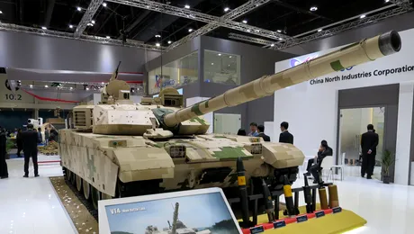 Tancurile chineze VT-4, criticate aspru de echipajele thailandeze care le folosesc: probleme mari cu tunul. Vehicul mai vechi ucrainean, preferat de militari