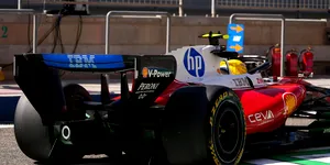 Noul eleron rotativ al Ferrari surprinde și jurnaliștii cu 50 de ani de experiență în Formula 1. Ce beneficii poate aduce acesta Scuderiei?