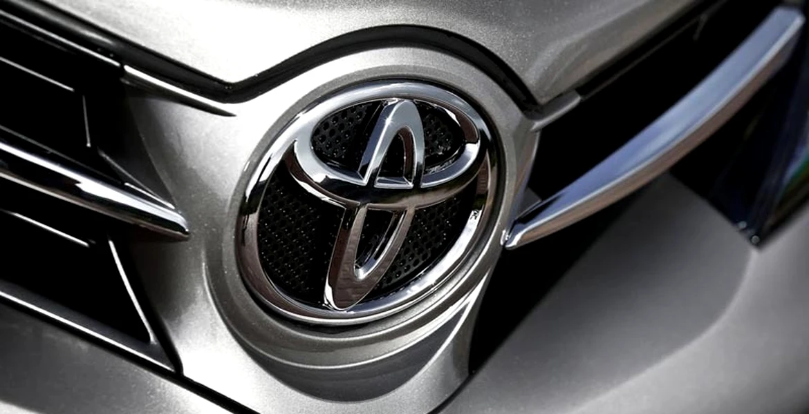 Clienţii noi de Toyota beneficiază de asistenţă rutieră gratuită!
