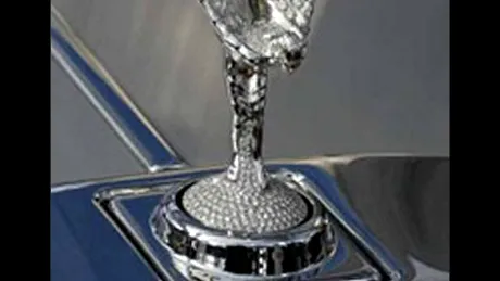 Ornament de 200.000 de dolari pentru Rolls Royce