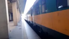 SINGURUL tren din România care are aer condiționat și toaletă proprie. Cât costă un bilet