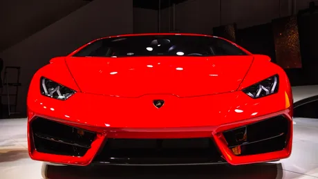 GALERIE FOTO Noul Lamborghini Huracan LP 580-2 e impresionant