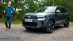 Dacia Bigster, testată de jurnaliștii britanici: Fiabilă și spațioasă, dar și cu minusuri