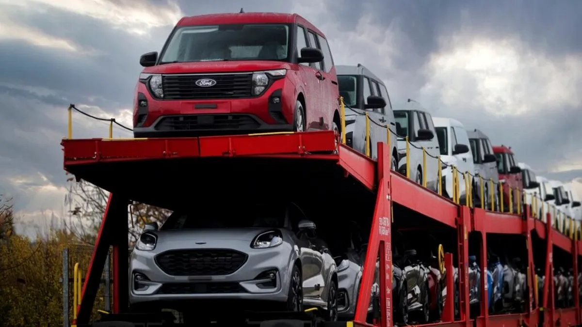 Ford a început livrările primelor exemplare Transit Courier și Tourneo Courier produse în România