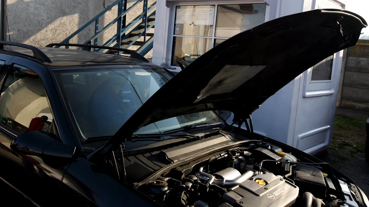 Înmatriculările second hand în România au fost suspendate miercuri - UPDATE