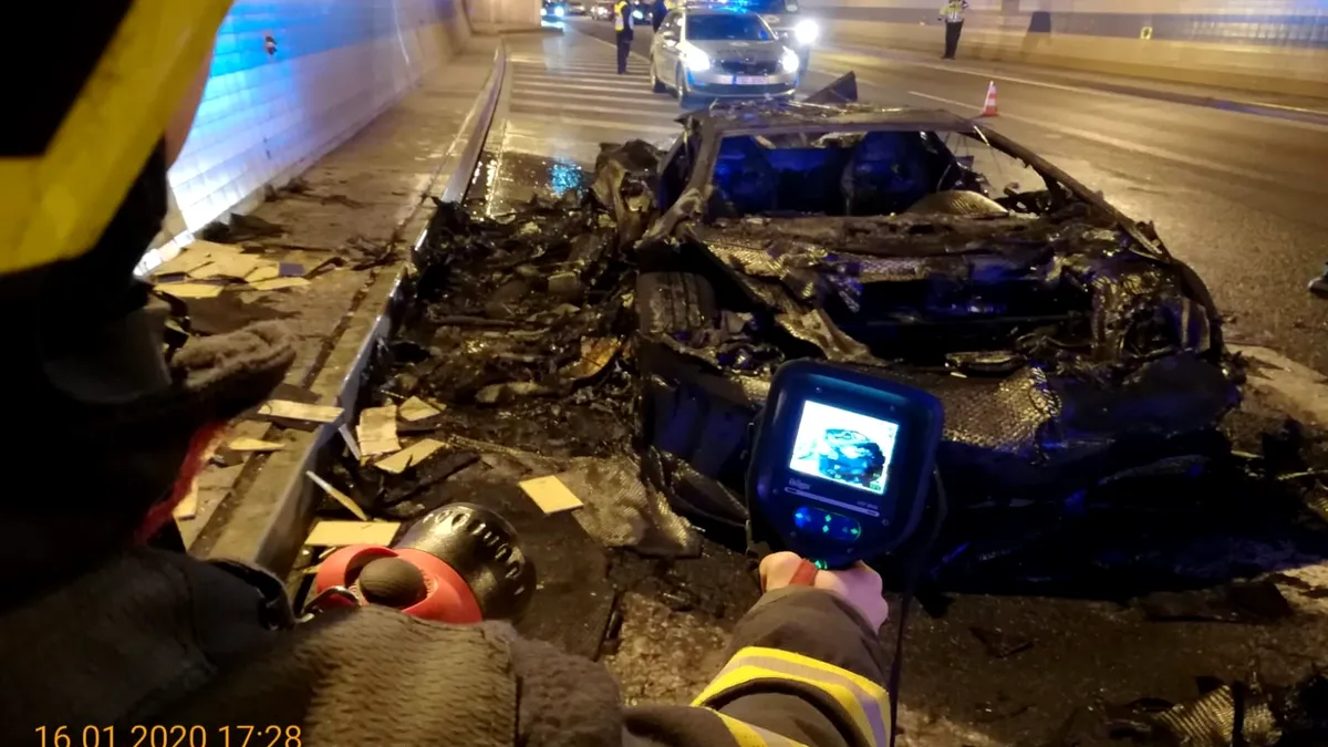 Lamborghini Aventador cu peste 1.200 de cai putere, bun de dus la groapa de gunoi