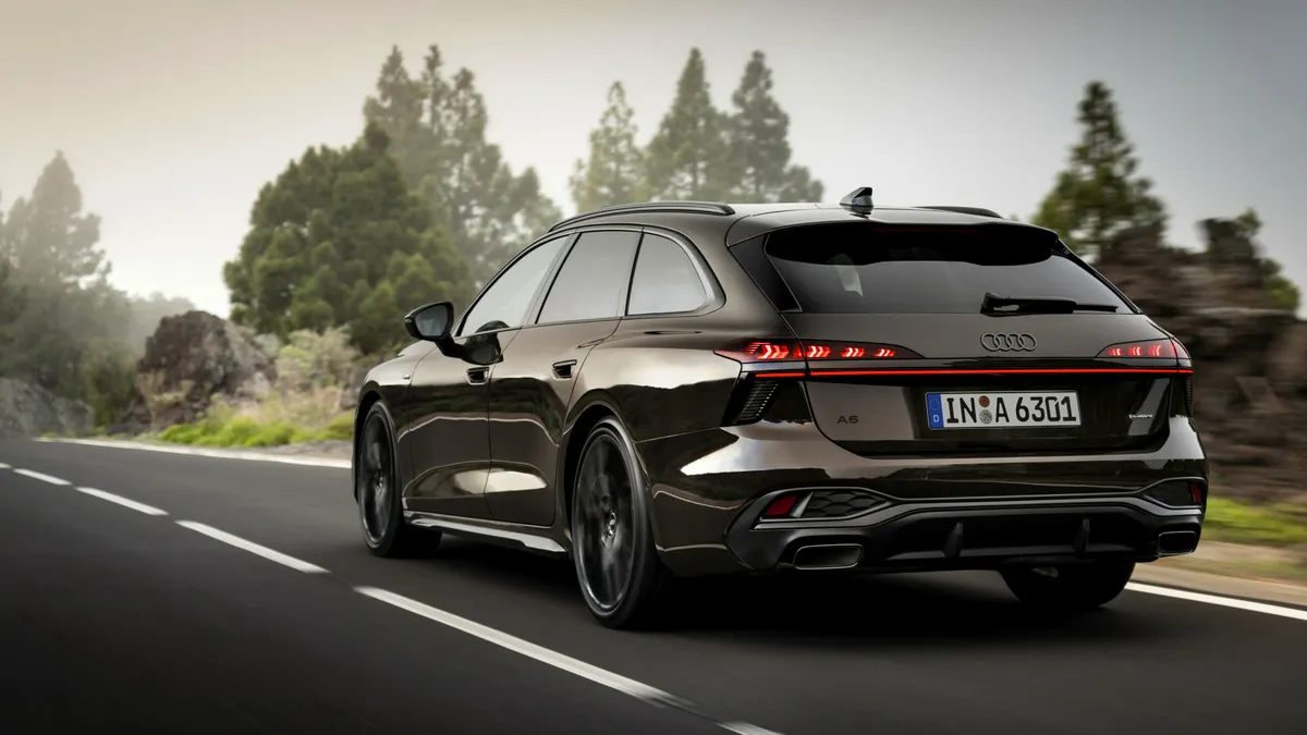 Noua generație Audi A6 a fost prezentată oficial. Producătorul german revine la vechea schemă de denumiri
