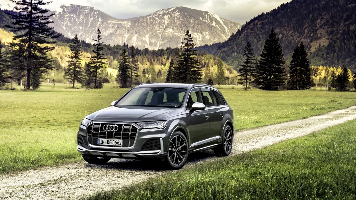 Audi SQ7 și SQ8 primesc o nouă motorizare V8 pe benzină