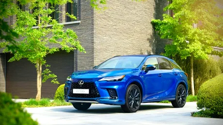 Lexus a prezentat noua generație a SUV-ului RX