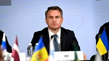 Procurorul general al Ucrainei, implicat într-un dosar de corupție, a părăsit țara într-o mașină de serviciu. Plecarea ar fi fost posibilă doar cu autorizarea lui Zelenski. Cum își justifică Ruslan Kravcenko deplasarea